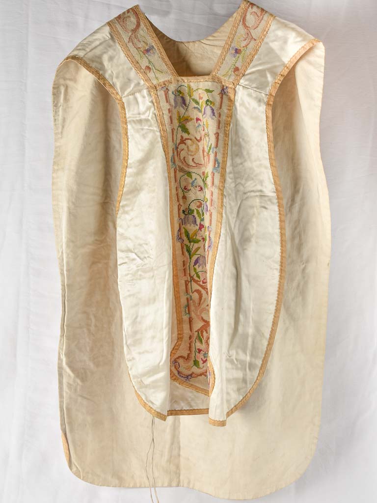 19th century Priest's embroidered robe 44