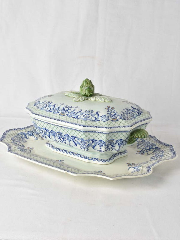 Stunning aged blue Gien faience tureen