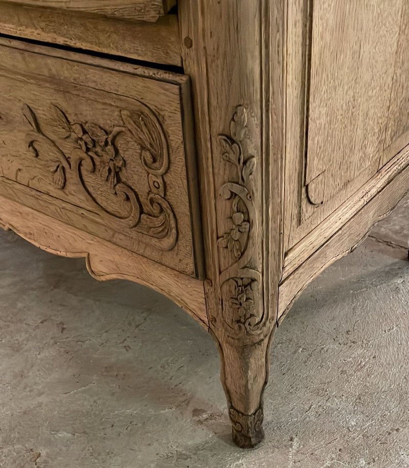 Antique French three drawer oak commode - transition Louis XV-Louis XVI