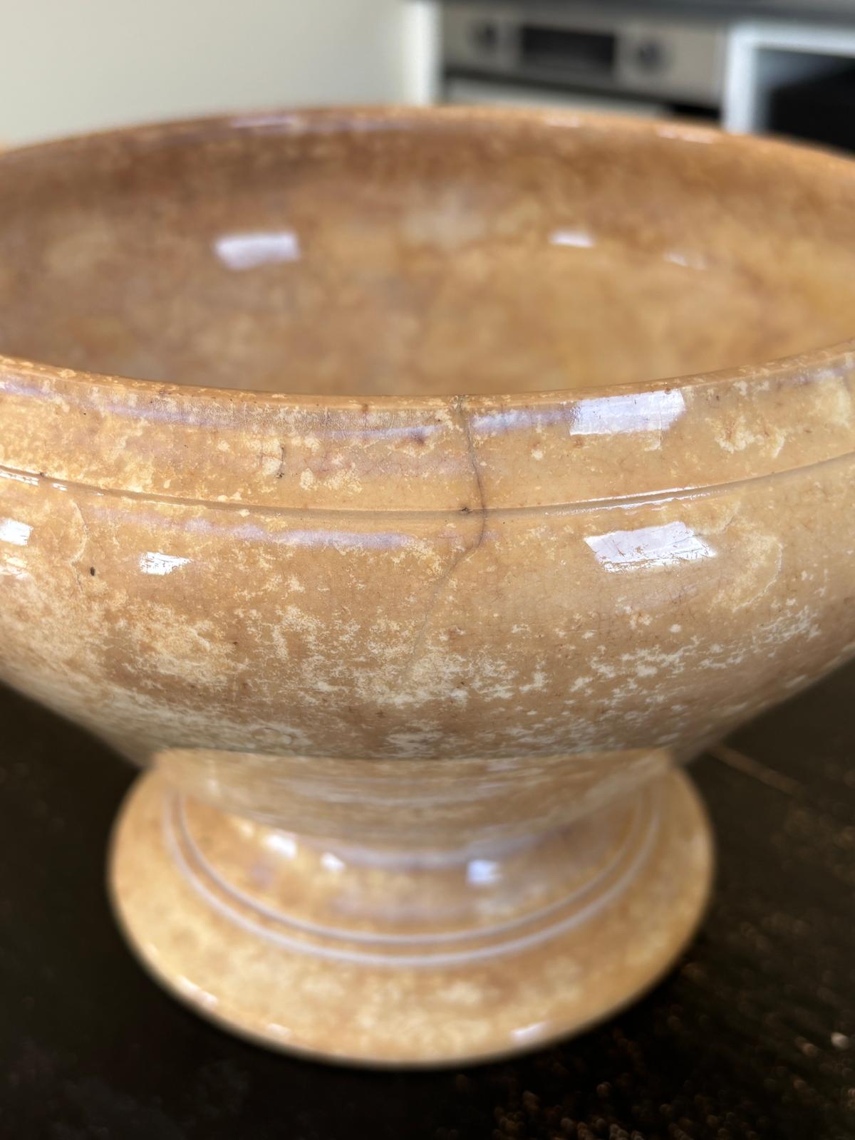 Sarreguemines French soupière with brown glaze - late 19th century