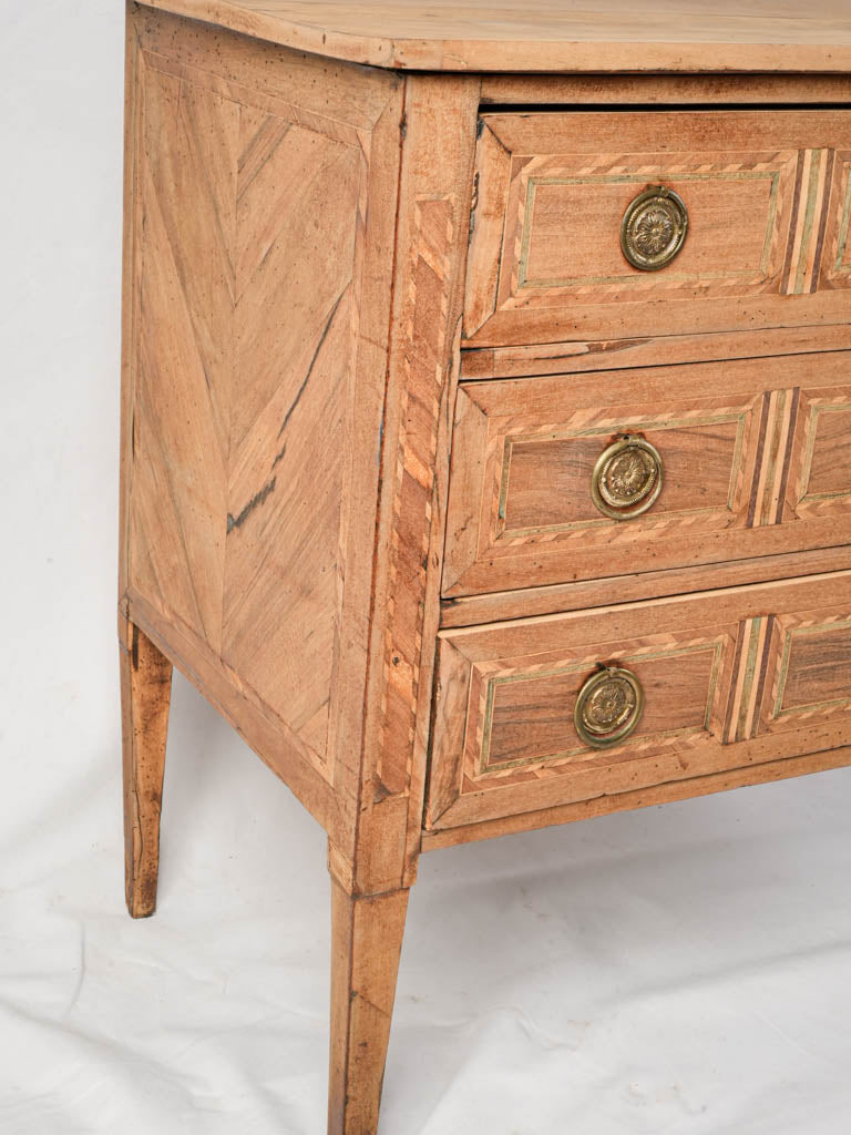 Original key featured commode  