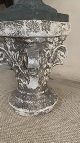 Early 20th-century Corinthian capital pedestal 16¼"