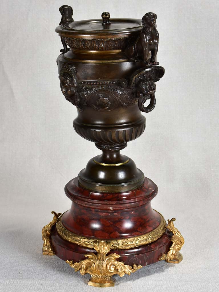 Rare gilt bronze and marble oil lamp with lion's heads and sphinx - early 19th century 15"