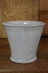 Utensil pot with fig and leaf motif