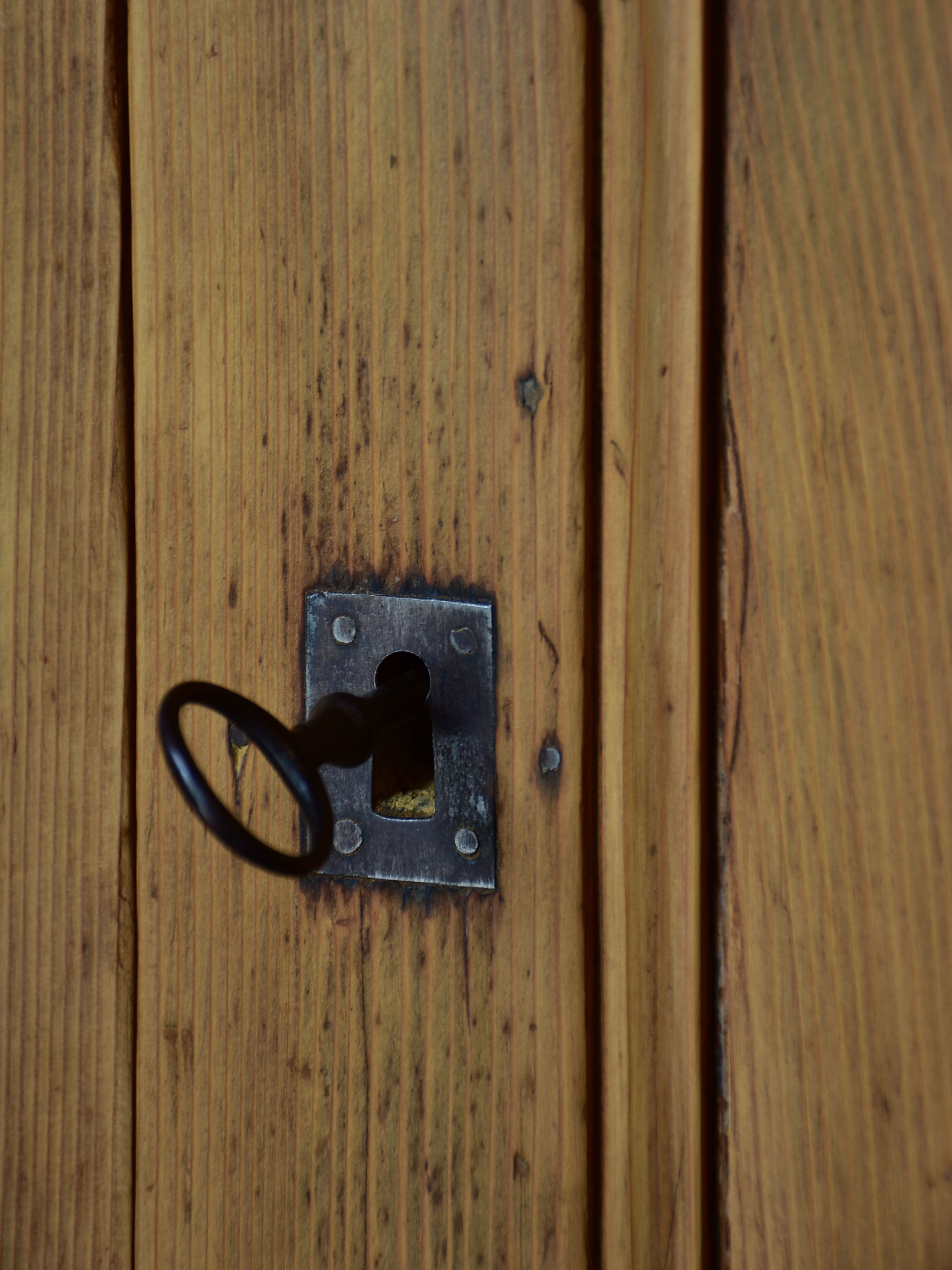 Late 19th century rustic French kitchen buffet