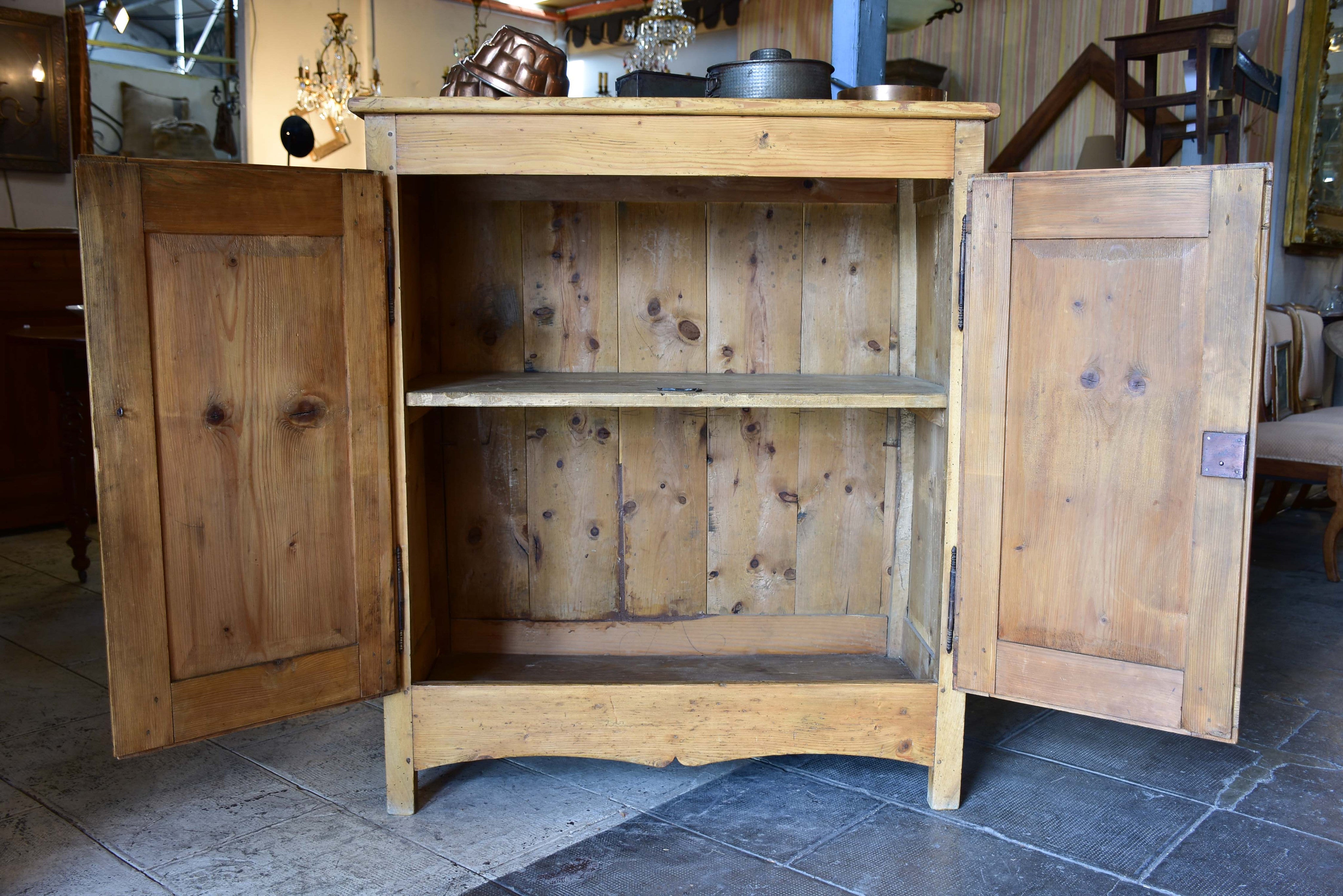 Late 19th century rustic French kitchen buffet