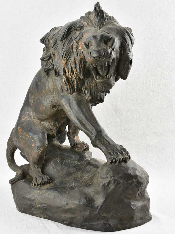 Statue of a lion - Thomas Francois Cartier (1879-1936) - 26½"