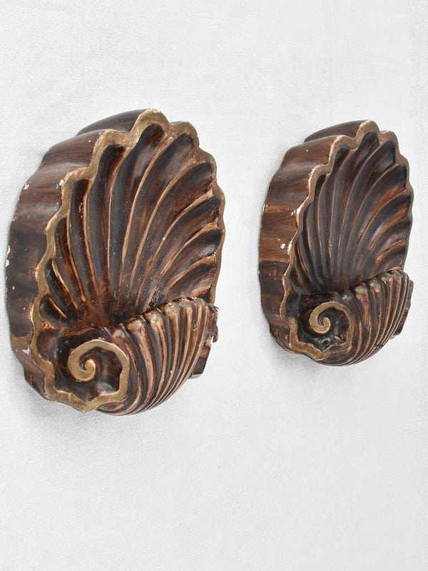 Pair of decorative shell sculptures - brown patina 9½"