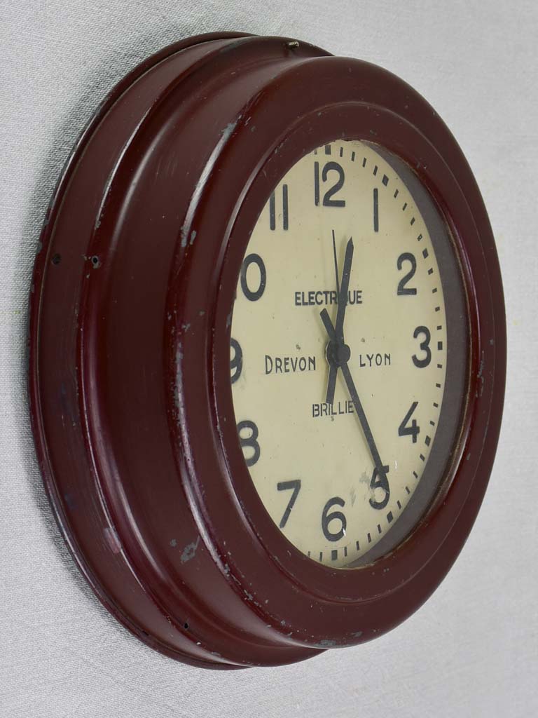 1930's Electrique Brillié wall clock with Bakelite frame 13¾"