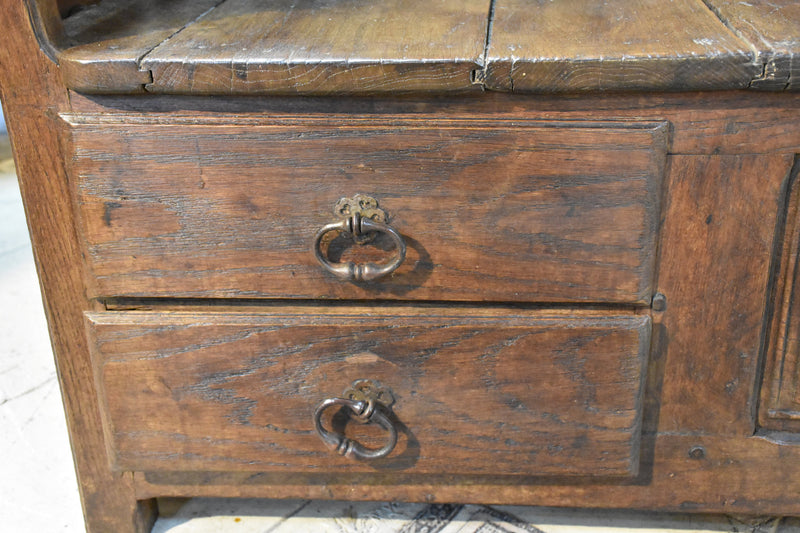 Early 19th century chestnut bench seat