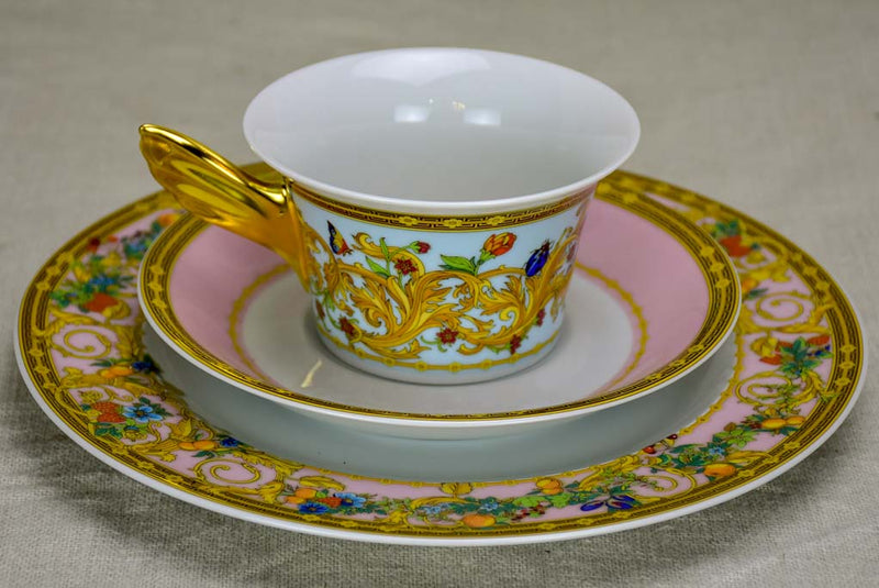 Collection of 5 cups, saucers and dessert plates - vintage Versace