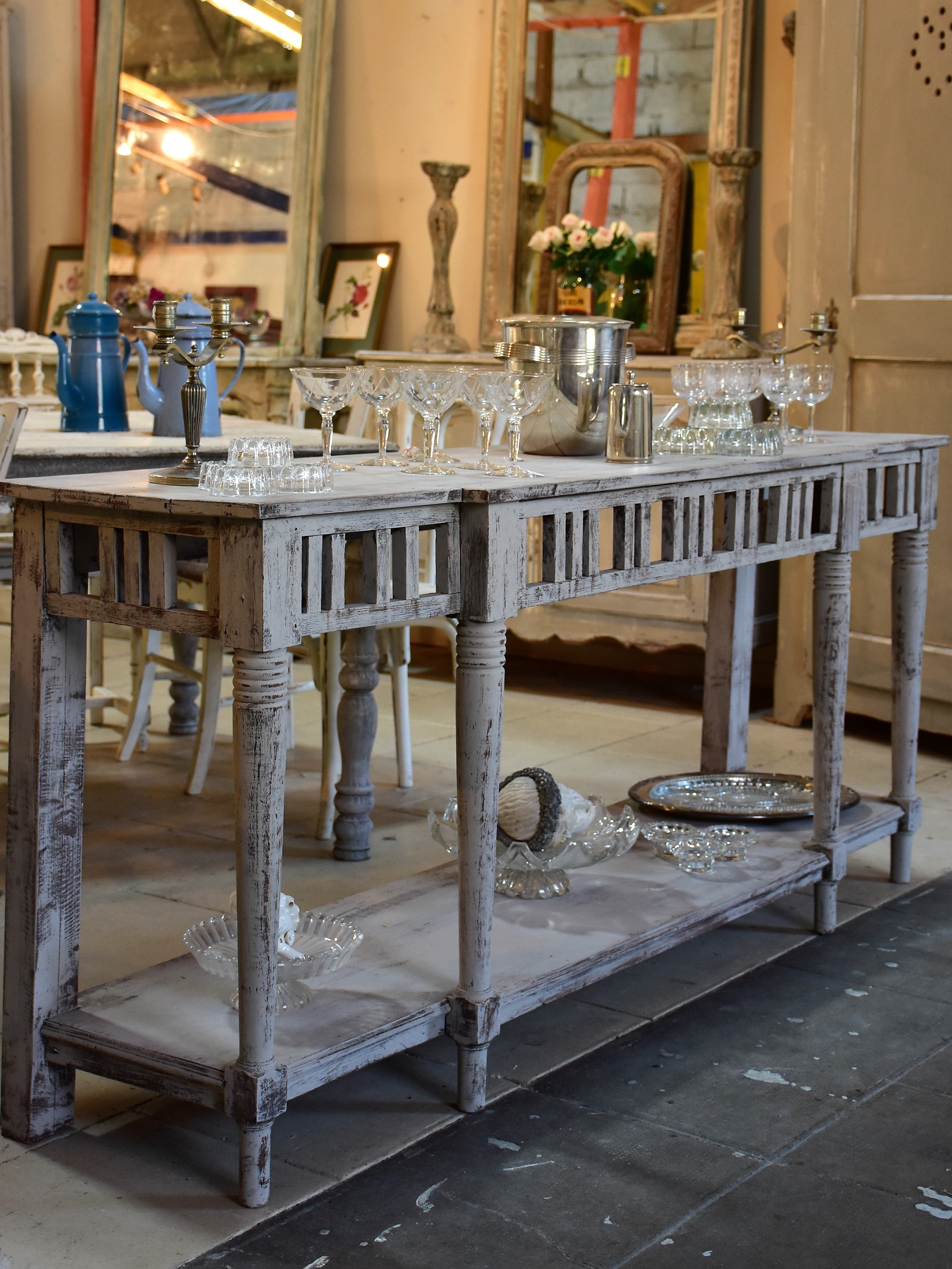 Vintage French kitchen console table with grey patina – Chez Pluie
