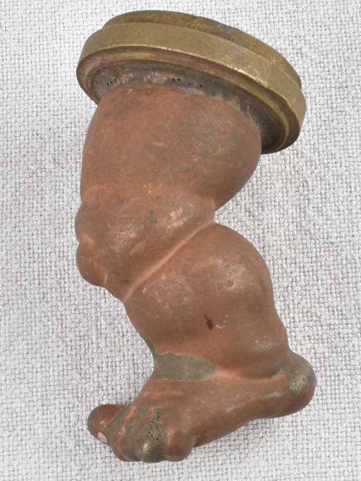 Iconic 1960s Bella Doll leg creator