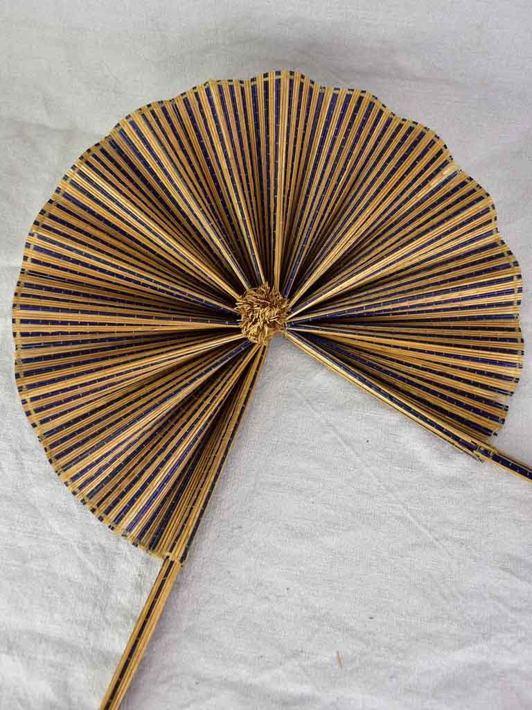 Antique French hand fan - straw