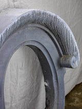 Large 19th Century Oeil de boeuf window frame 35" x 43¼"