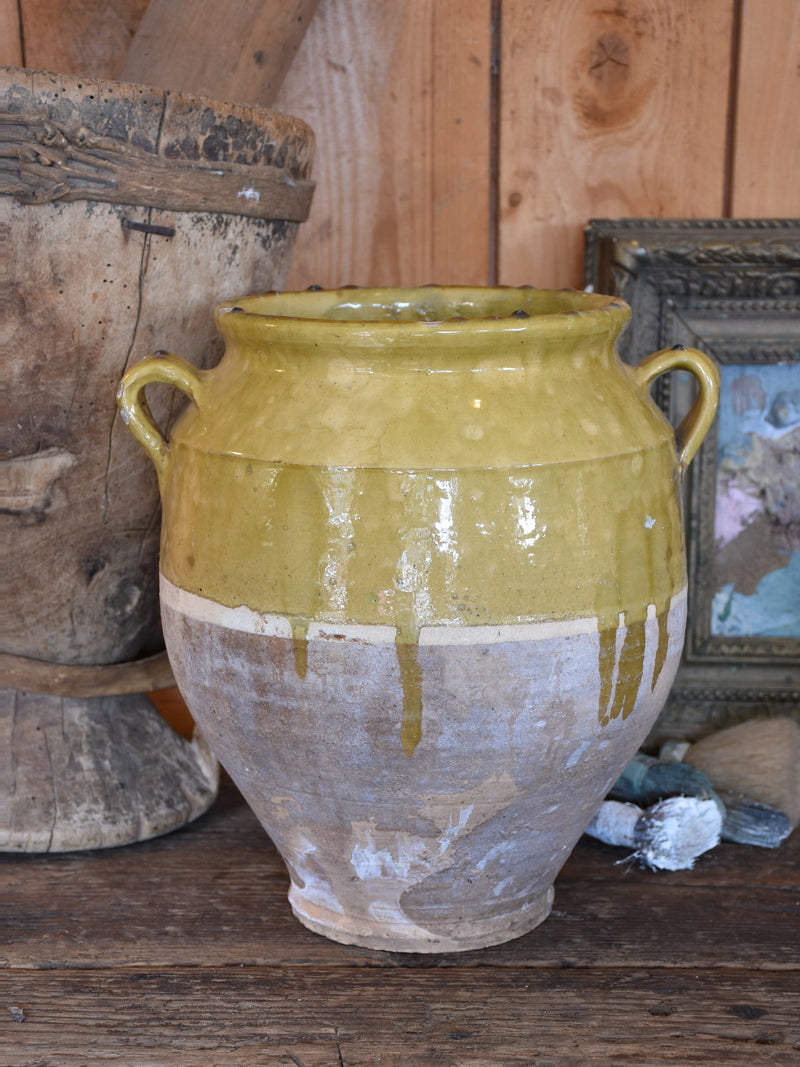Large late 19th century French confit pot with creamy yellow glaze - 13½"?