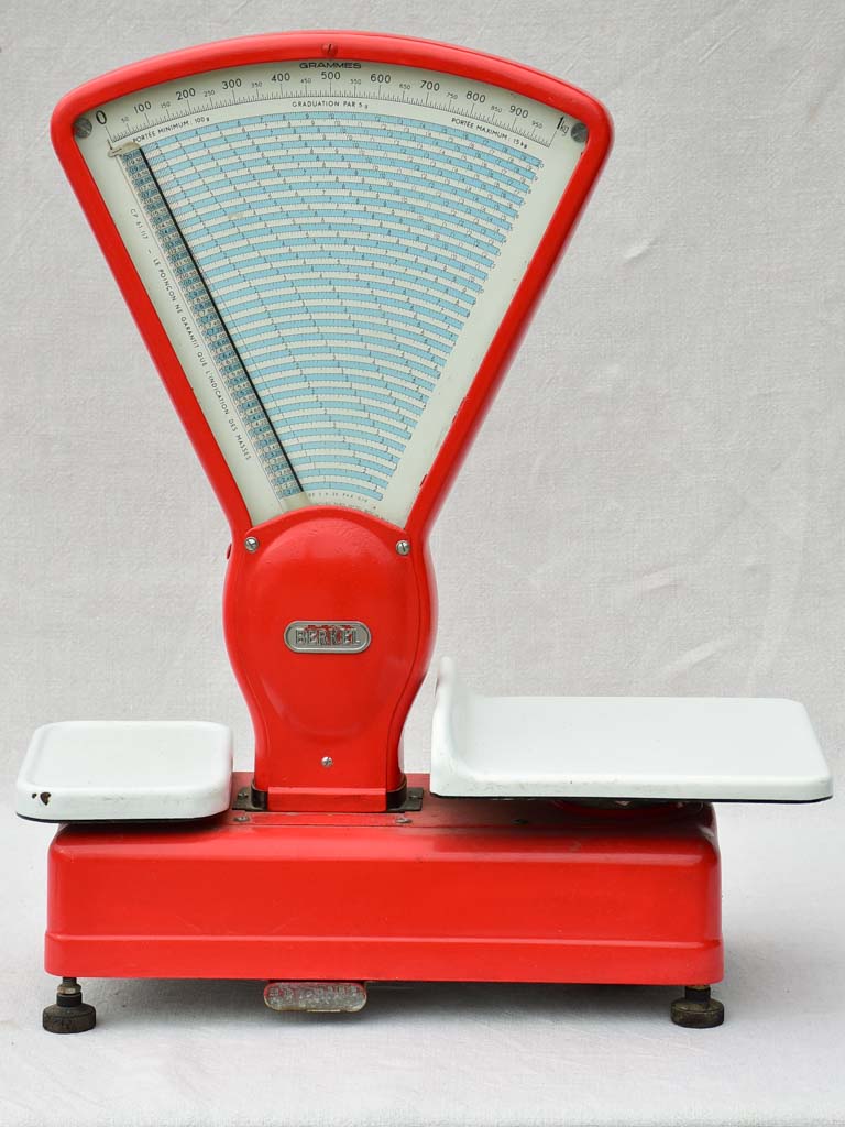 Berkel butcher's shop scales from the 1950's - red