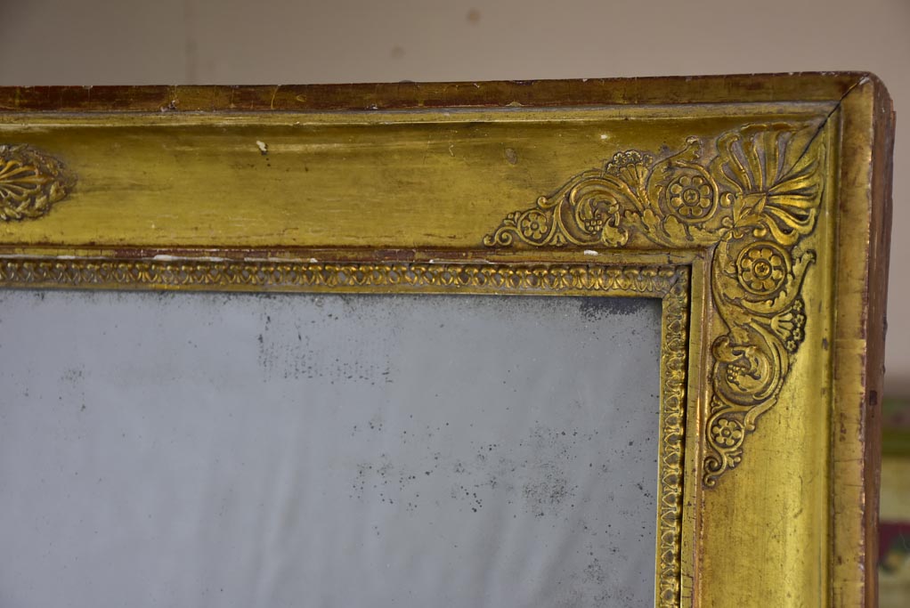 Large early 19th-century mirror with gilded frame