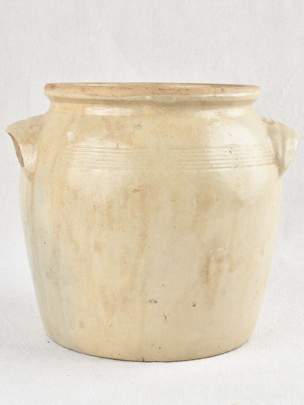 Medium earthenware crock pot 9½"