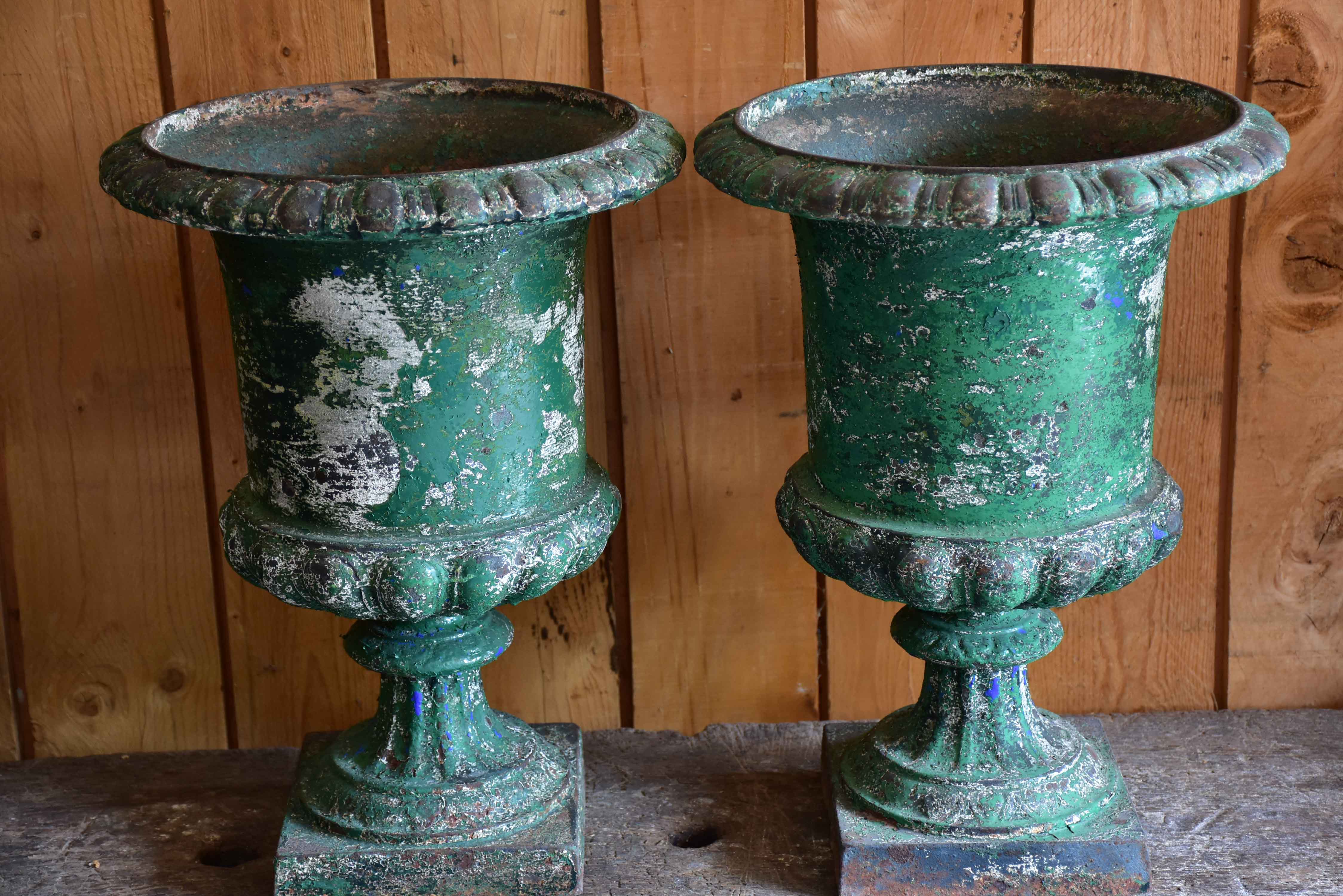 Pair of 19th century Medici urns – green patina
