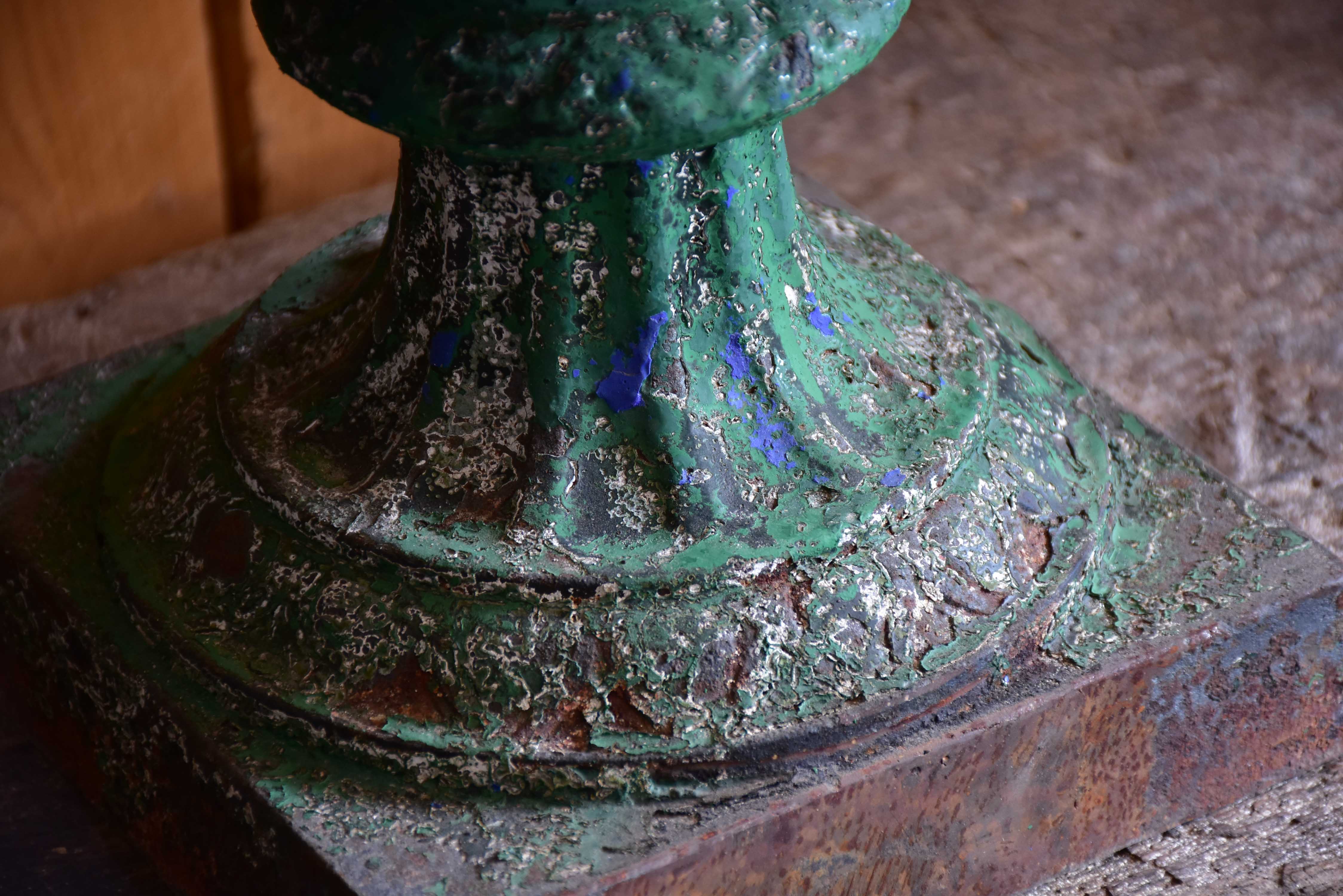 Pair of 19th century Medici urns – green patina