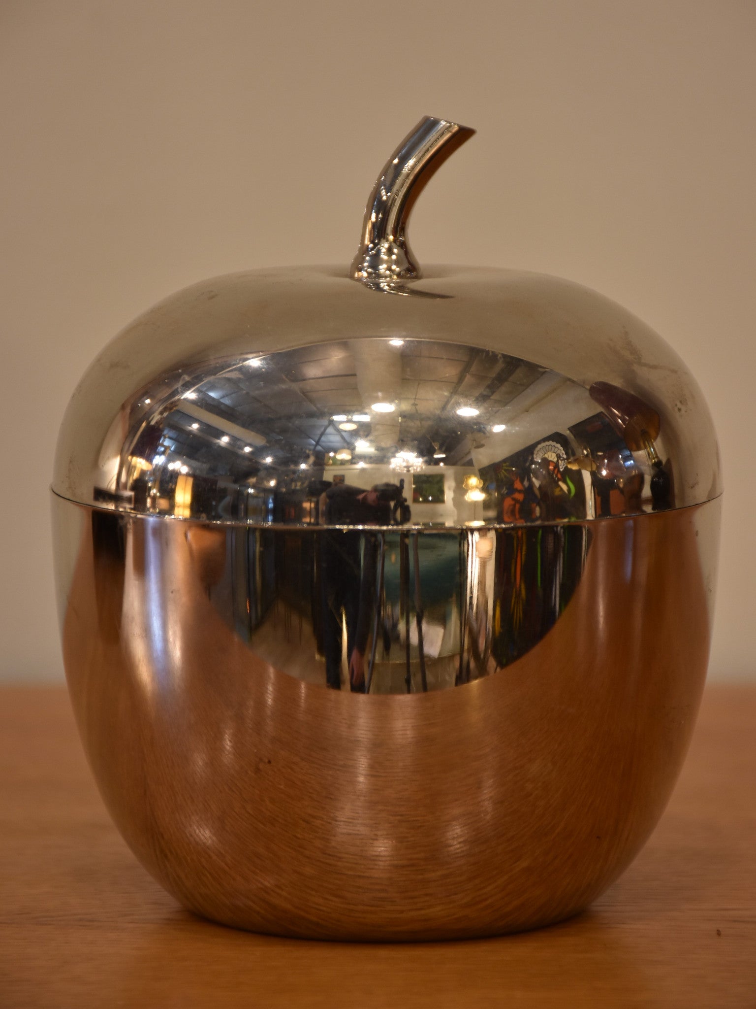 Apple shaped Freddotherm container - 1970's Swisse