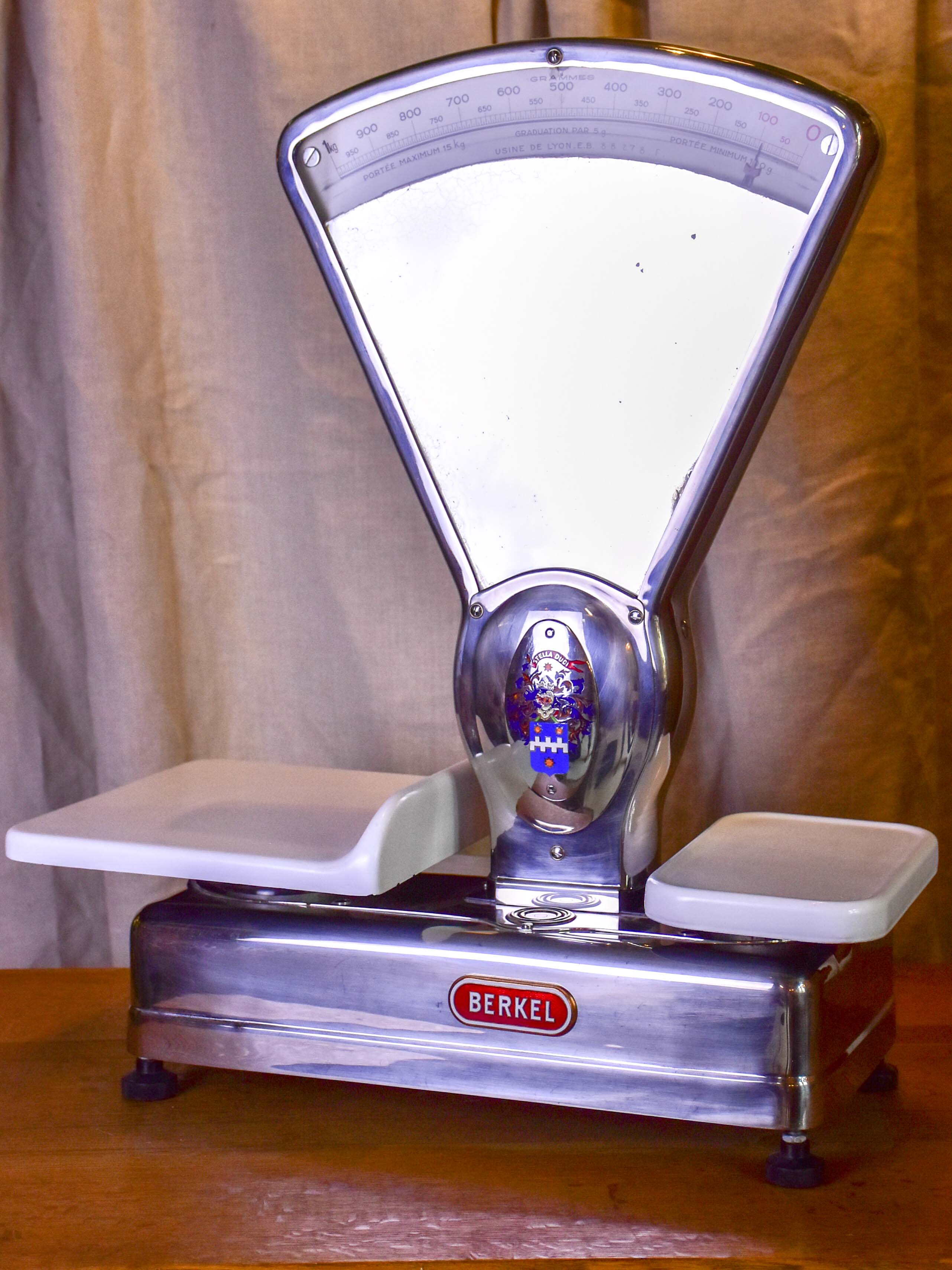 Mirrored Stella Duci Berkel scales - 1960's
