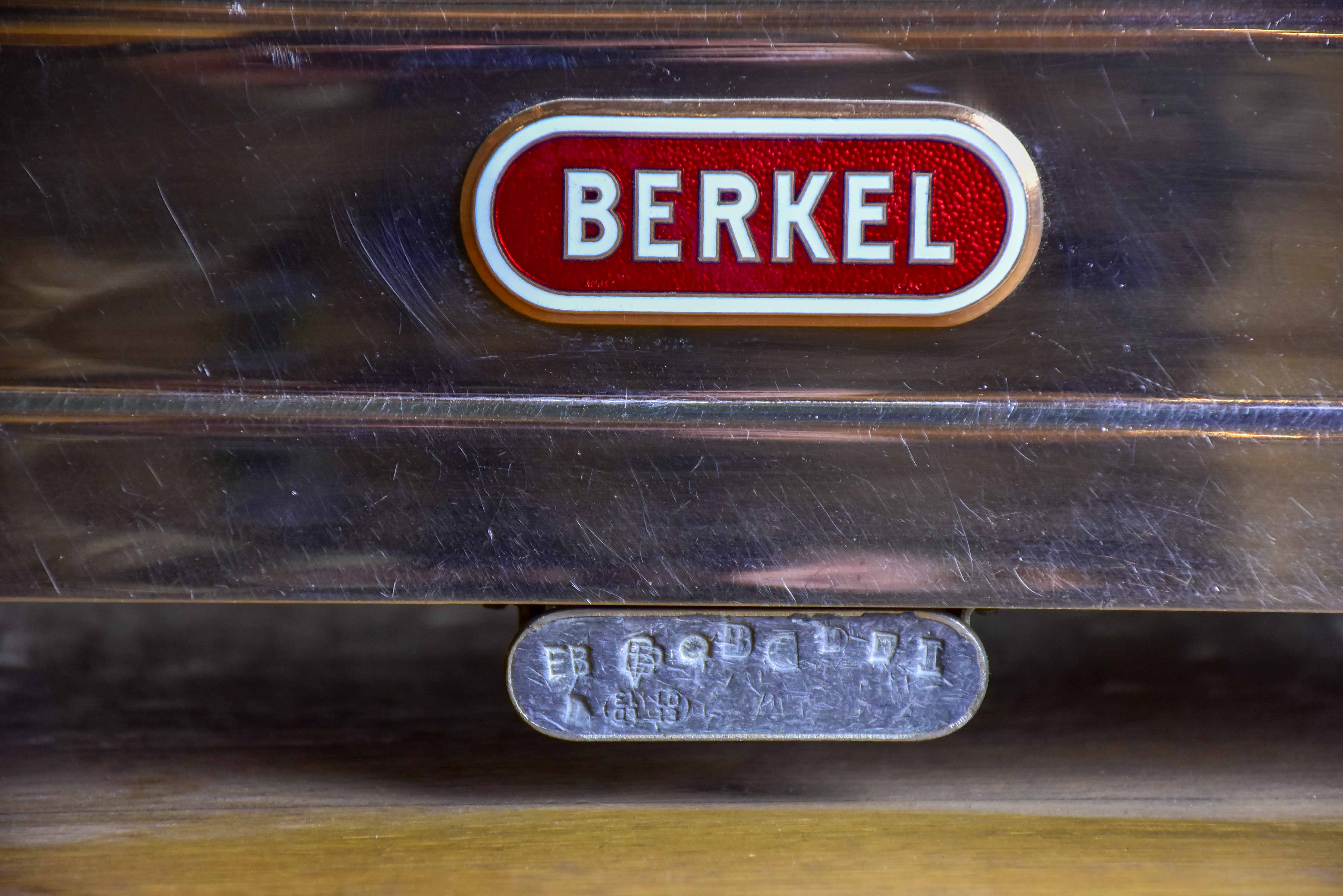 Mirrored Stella Duci Berkel scales - 1960's