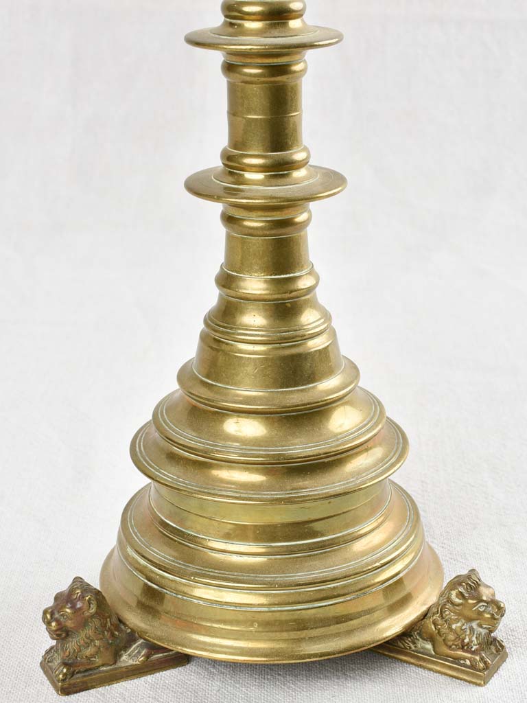 Bronze French candlestick with royal touch