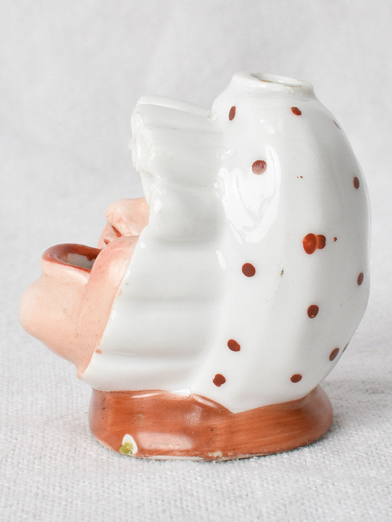 Early-20th-century porcelain inkwell 2¼"