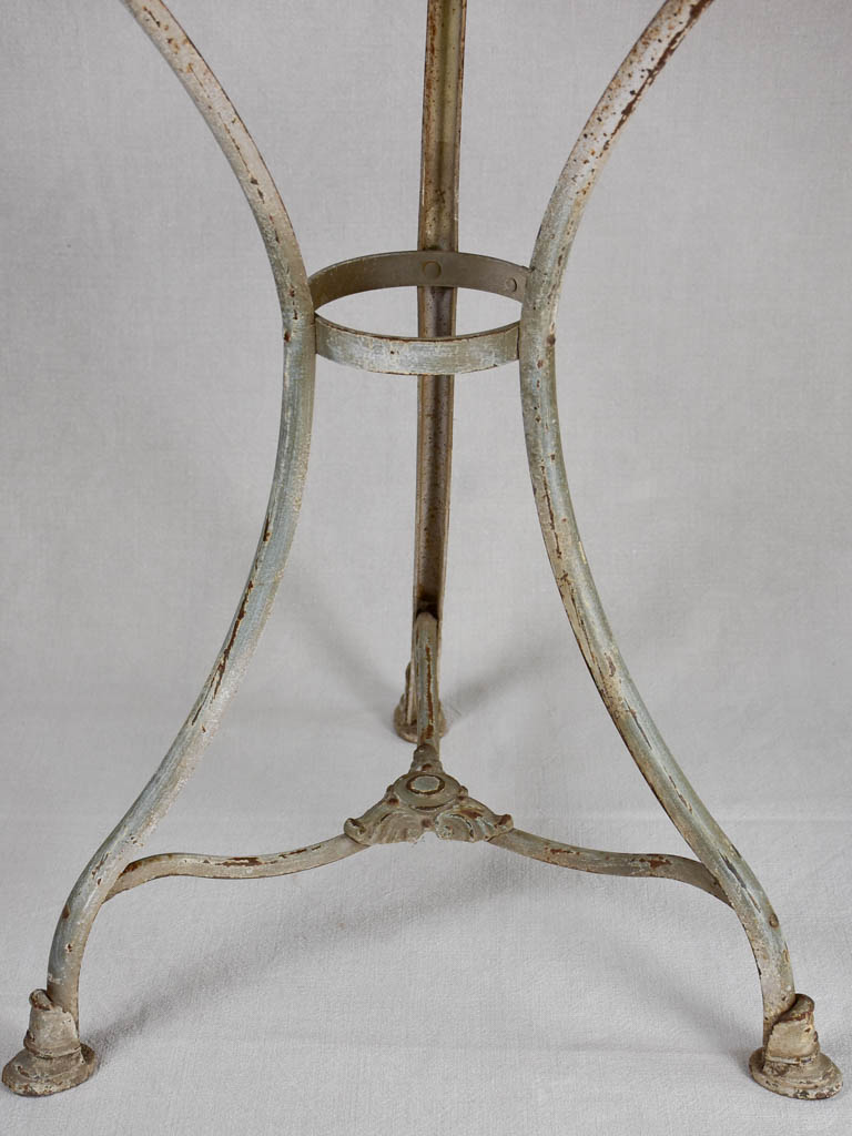 Arras garden table with blue-gray patina - early 20th century