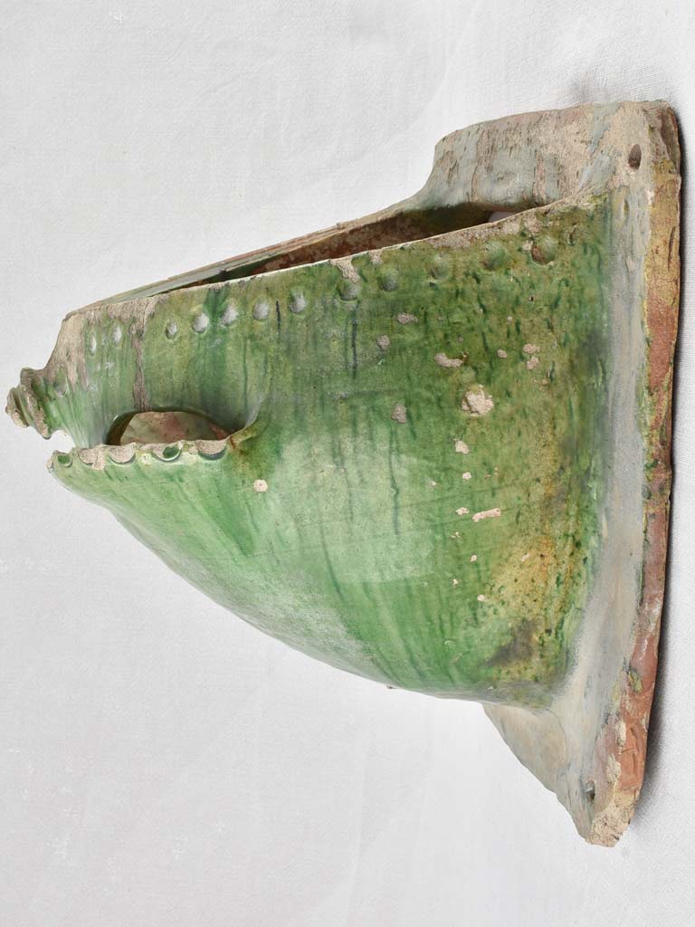 French pottery with snail-proof design