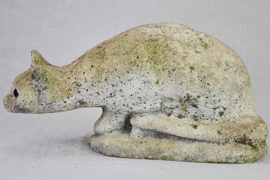 Mid century garden sculpture of a cat - cement