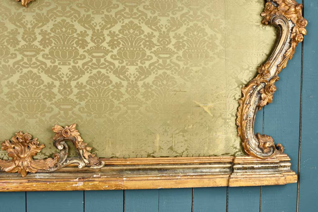 Elegant floral gilded altar decorative piece
