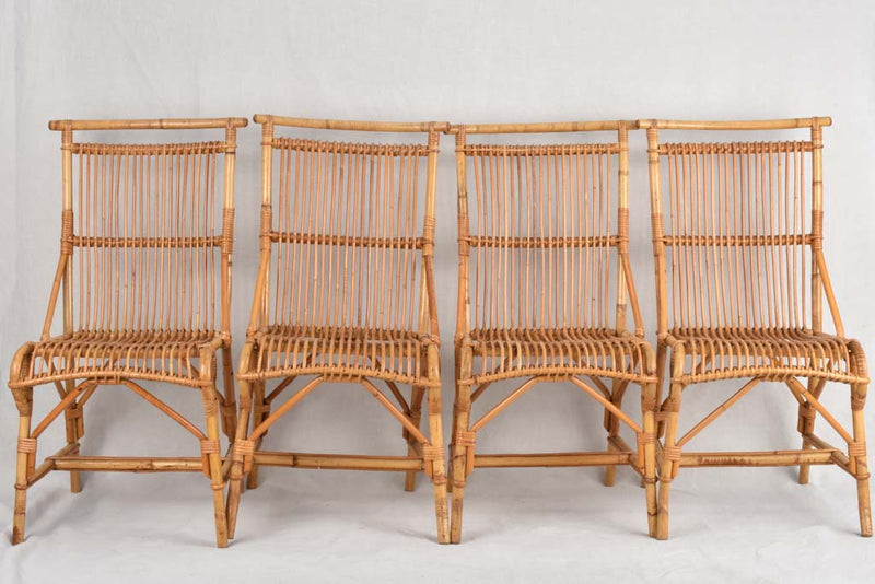 Vintage rattan table with four chairs