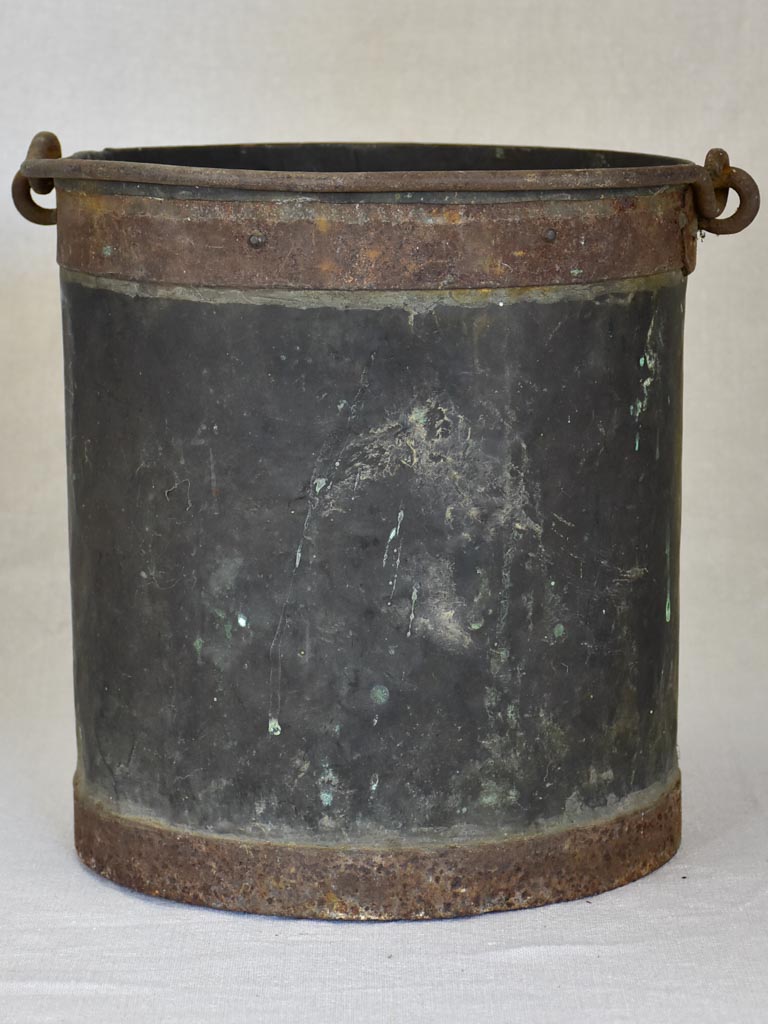 19th Century French copper winemaker's bucket with riveted collar 11¾"