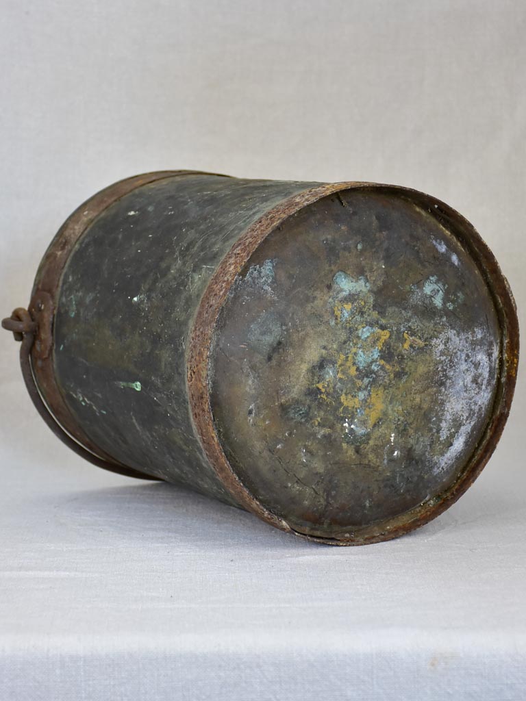19th Century French copper winemaker's bucket with riveted collar 11¾"