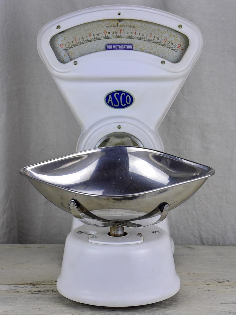 Mid Century English scale from a grocery store - ASCO