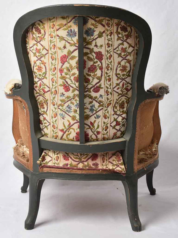 Historical round back bergère chair