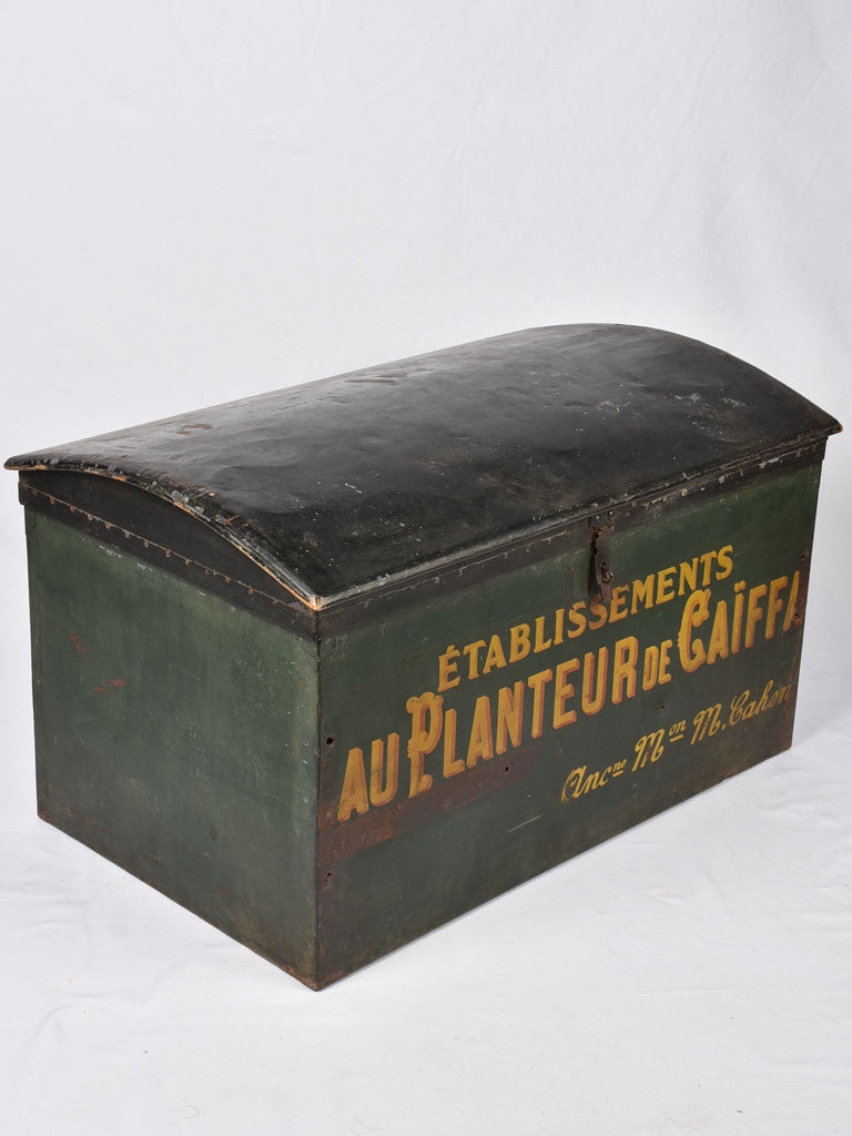 Large antique French trunk - triporteur delivery chest 41¾