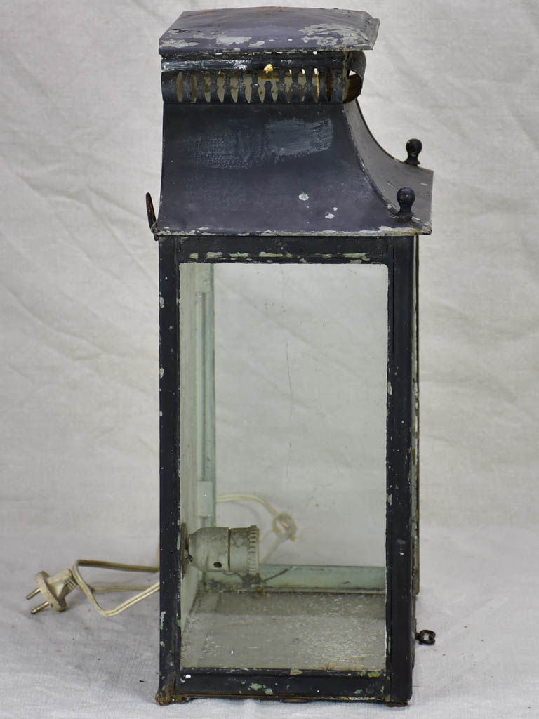 Broad 19th Century French wall sconce lantern with black patina 19¾"