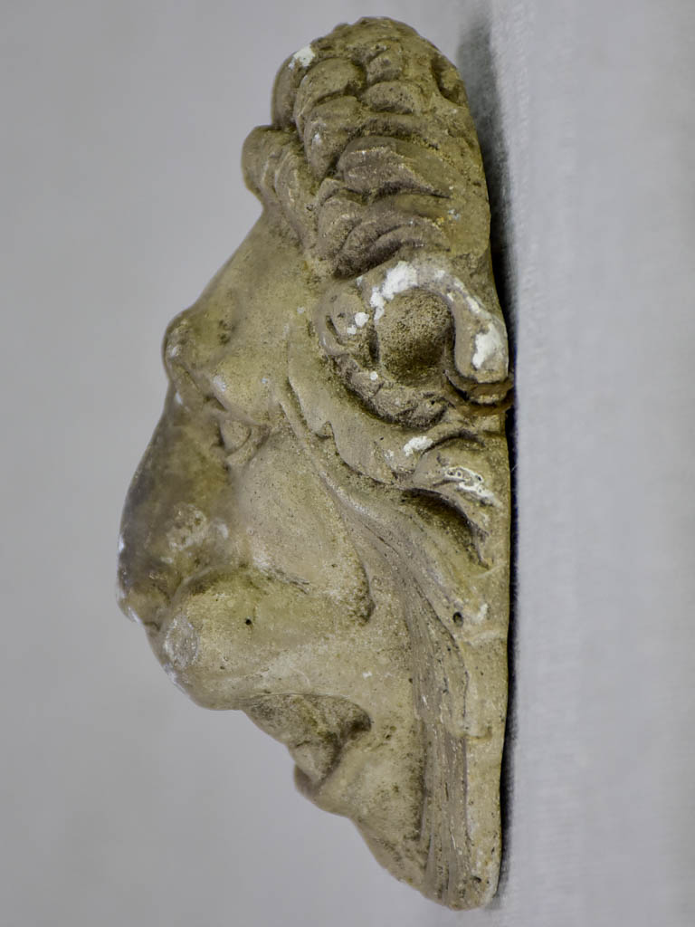 Small salvaged plaster lion 6"