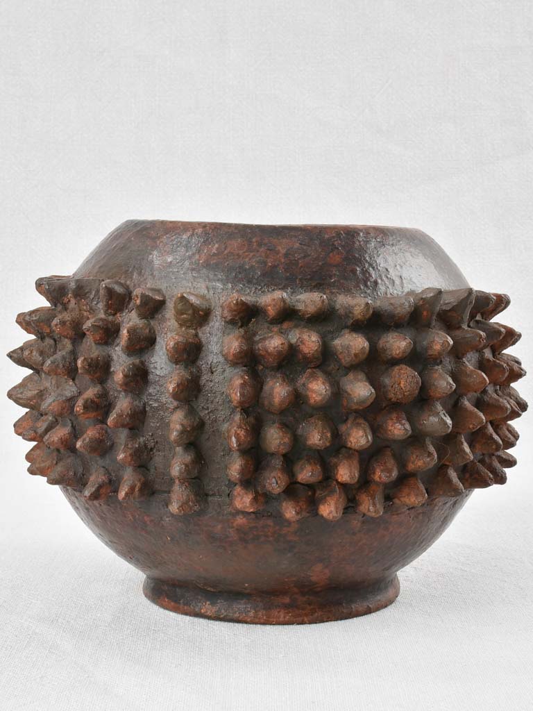 Brutalist vase with spikes - 1950s - 7½"