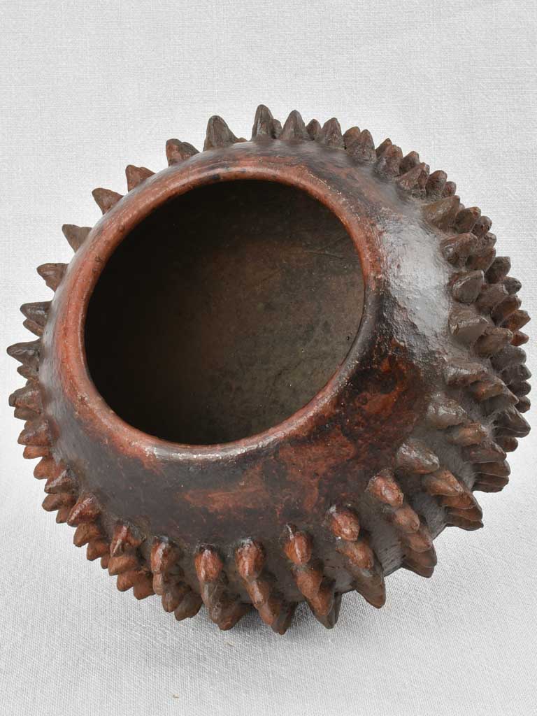 Brutalist vase with spikes - 1950s - 7½"