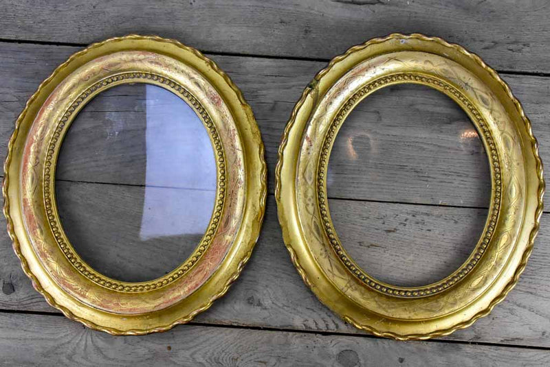 Pair of oval gilded Frames - Napoleon III 15" x 13½"