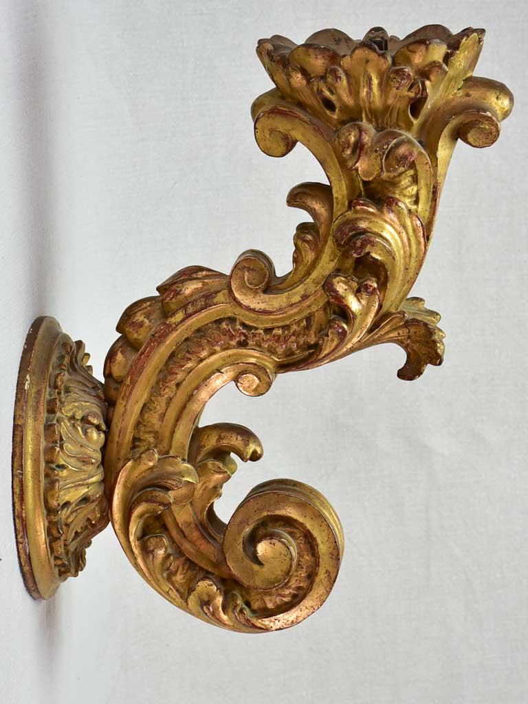 Large Louis XV style wall gilt wall sconce