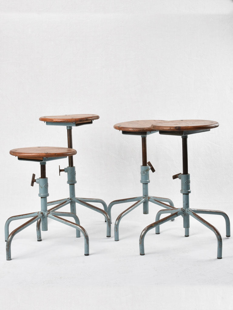 4 industrial atelier stools with wooden seats