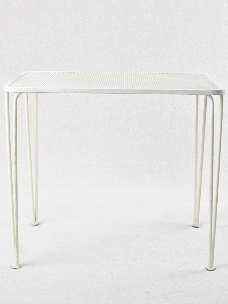 Chic 1970s Revived Nesting Side Tables