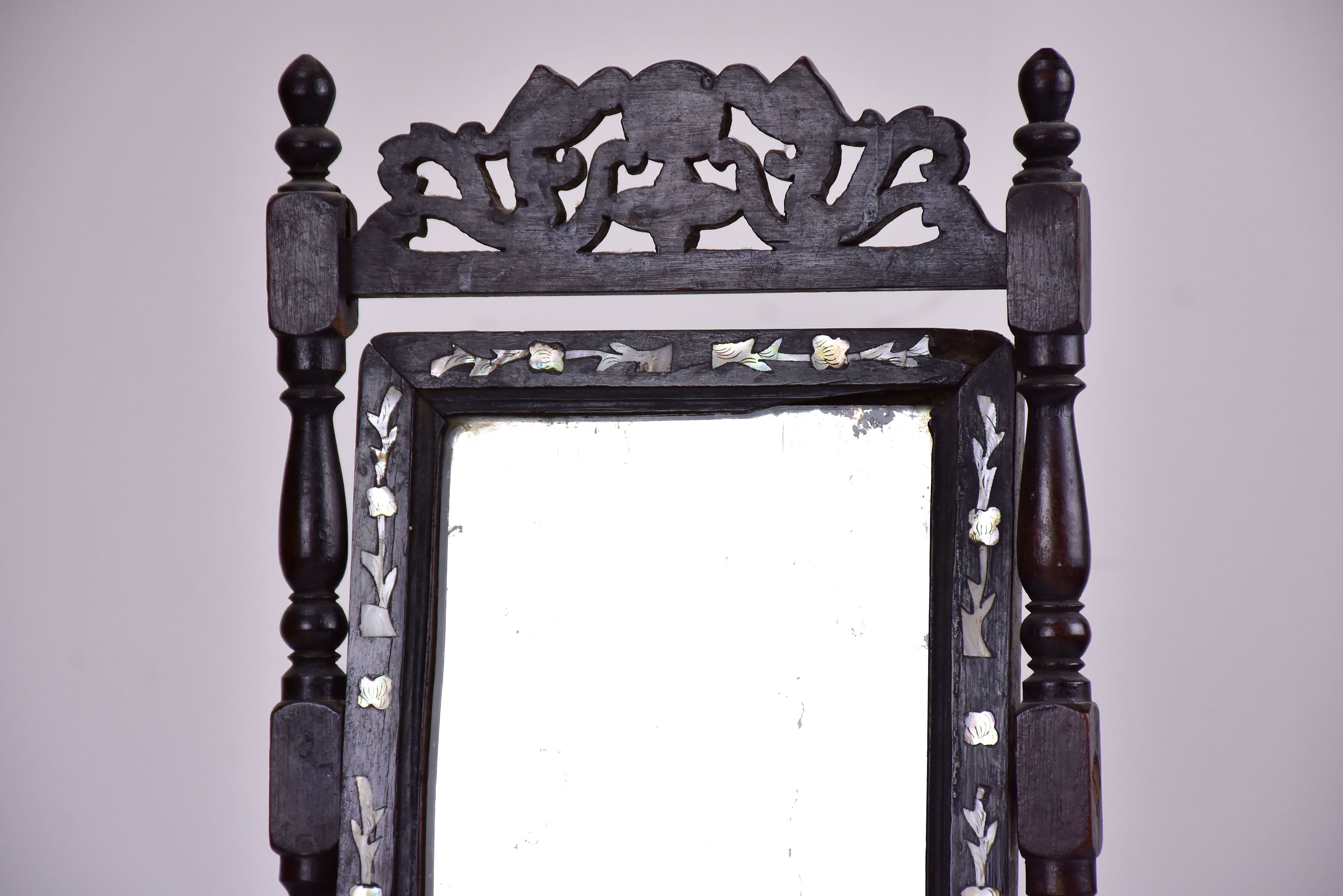 Small Napoleon III vanity mirror 15 ¾'' x 8 ¾''
