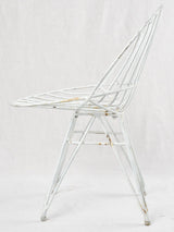 Contrasting design vintage metal chair